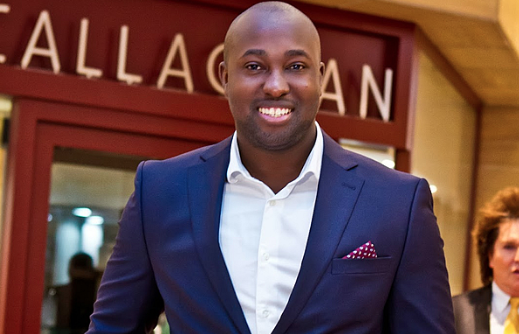 Social media reacts to drunk man sleeping on Simba Mhere's grave