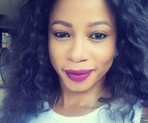 Kelly Khumalo gets inked… again