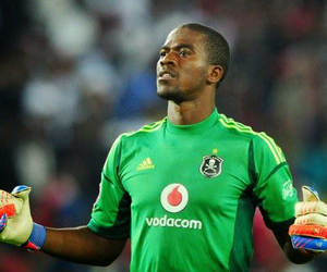 Senzo Meyiwa's parents "know who killed him"