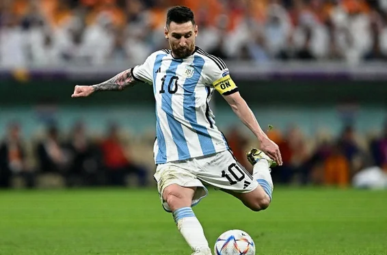 Messi Fires Twice as Argentina Beat Austria to Reach World Cup Knockouts