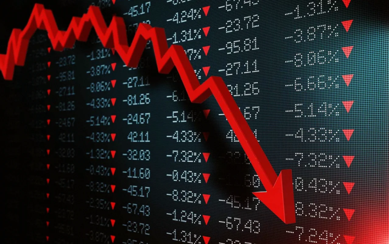Nigerian Stocks Slide After Democracy Day, Investors Lose N73bn