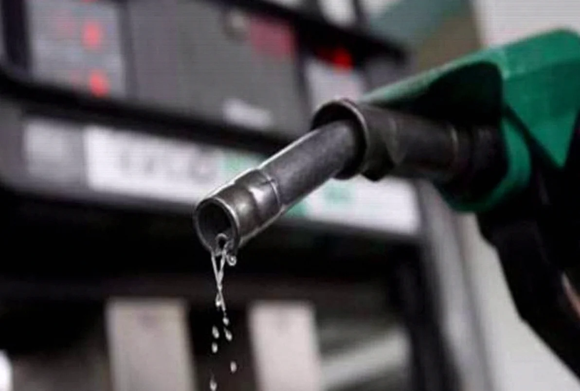 Nigerian Petrol Prices Dip After Dangote Refinery Cuts Posted Rates