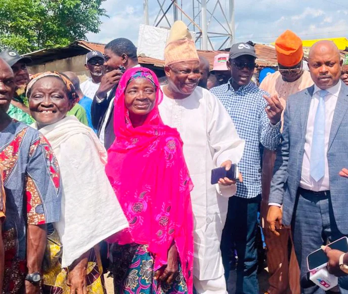Amosun Urges APC Voters to Back Tinubu in Saturday Presidential Primaries