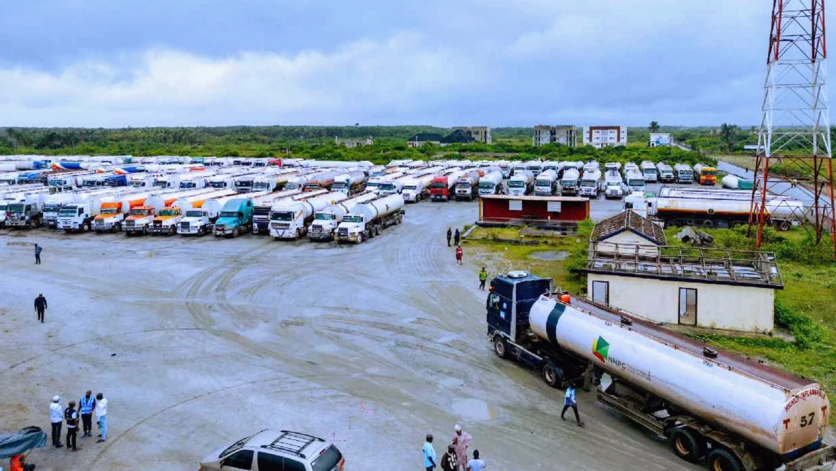 Tank Farm Owners Urge Nigeria to Cancel New Petrol Import Licenses