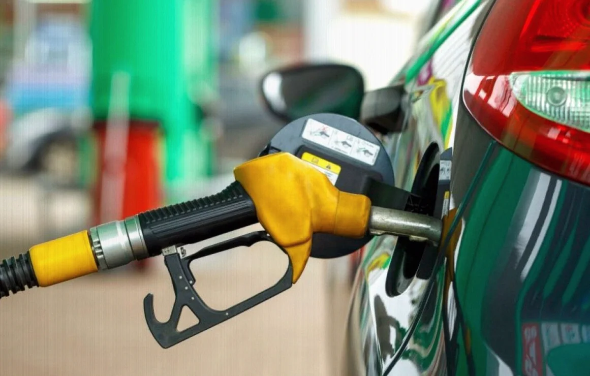 Nigerian Petrol Stations Cut PMS Prices After Rapid Post-Hike Adjustments