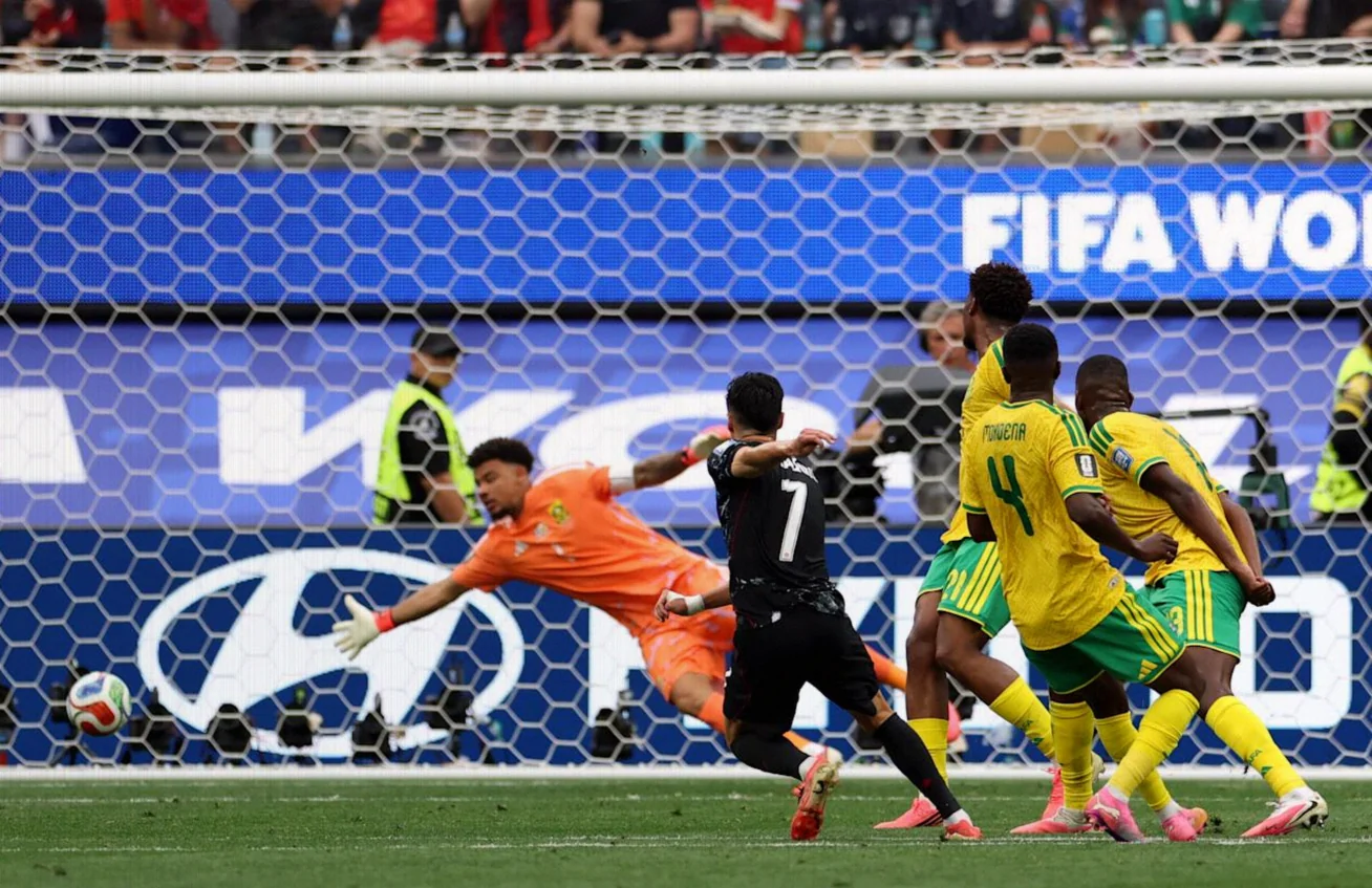 Eustaquio’s Stoppage-Time Winner Sends Canada Into World Cup Last 16
