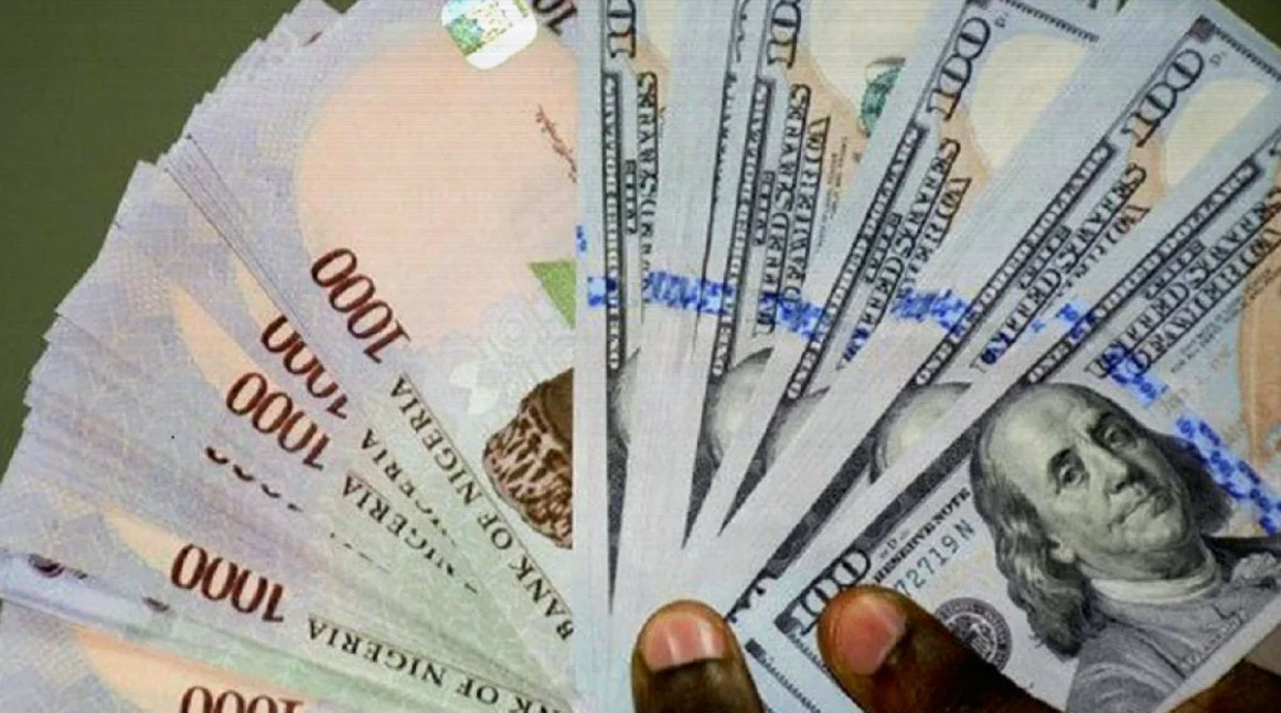 Naira Slides Further Against Dollar as CBN Fix Hits 1,362.21