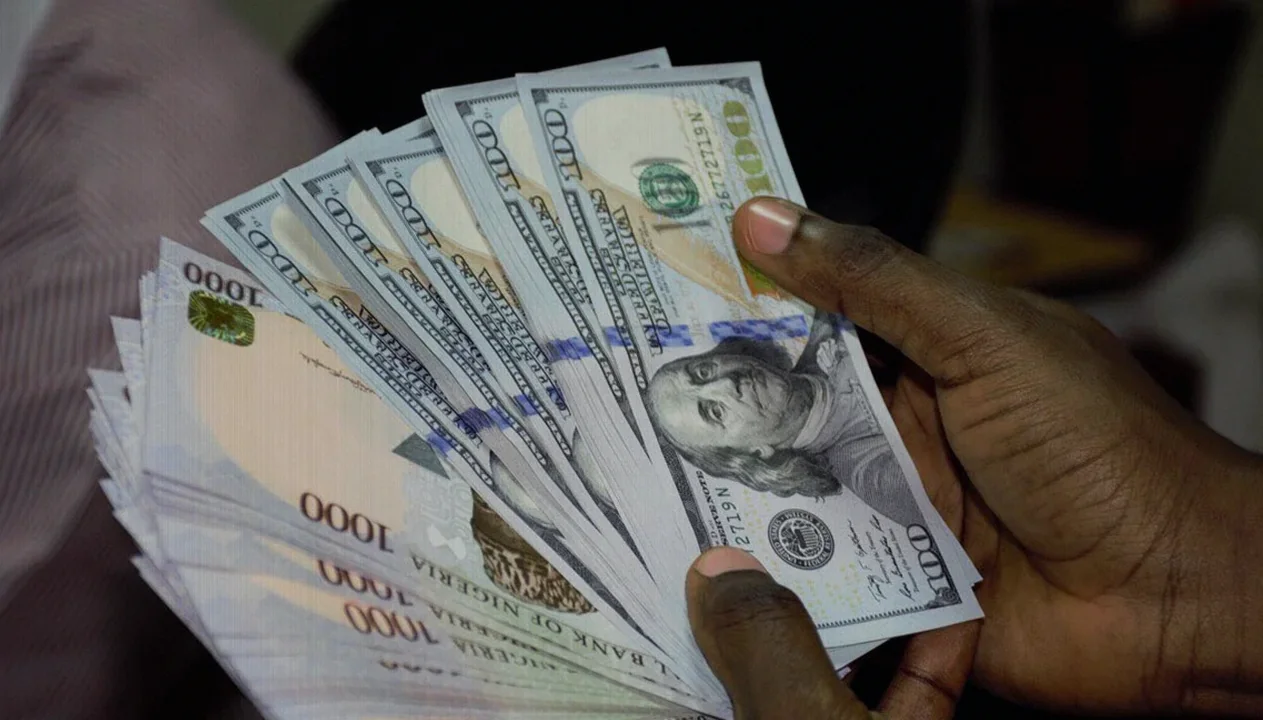 Naira Strengthens Further at Nigeria’s Official FX Window as Dollar Rate Falls