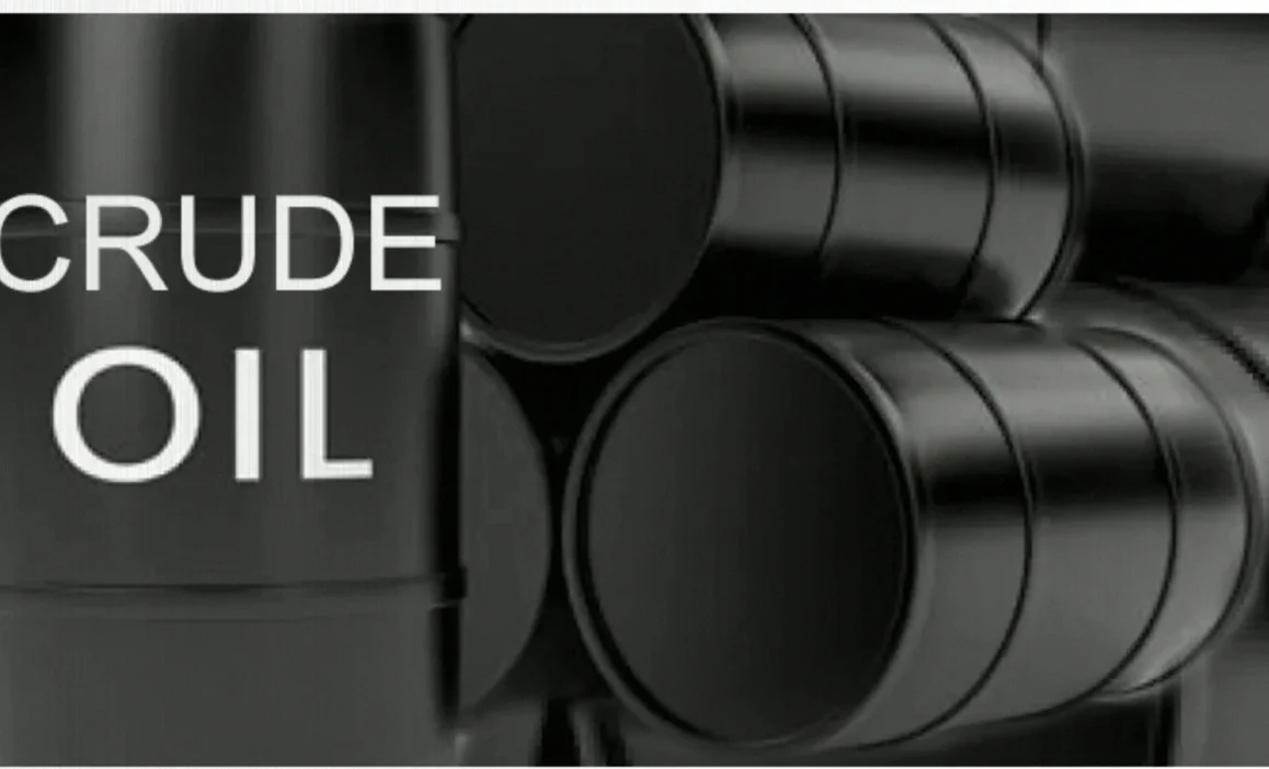 Oil Prices Slide as Trump Signals US-Iran Deal to Ease Strait of Hormuz Risks