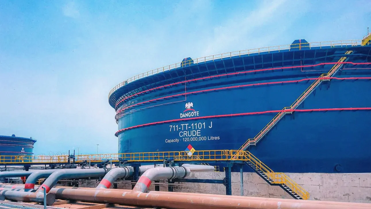 Standard Bank CEO Hails Dangote Refinery as “Wonder of the World