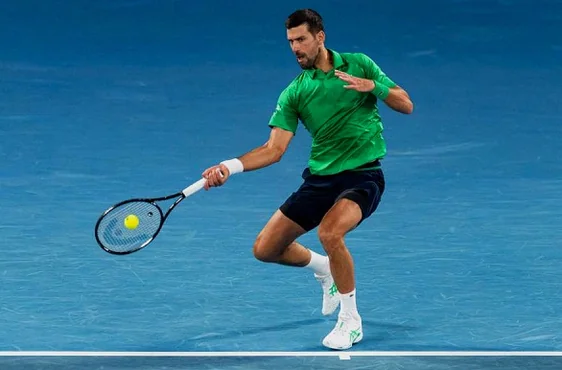 Djokovic Reaches Wimbledon Quarterfinals After “Ugly” Win Over Safiullin