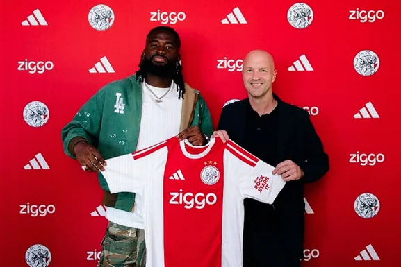 Ajax confirm Tolu Arokodare loan from Wolves with option to buy