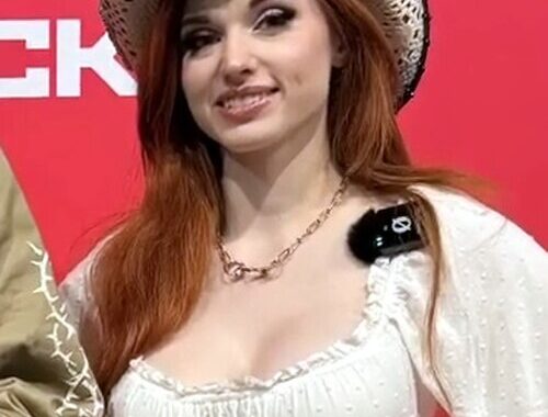 Amouranth