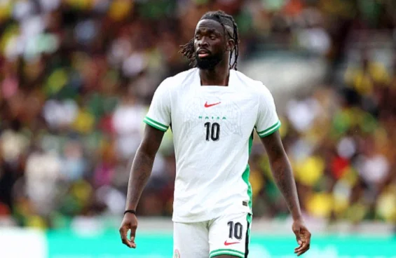 Arokodare Heads to Ajax on Season-Long Loan From Wolves