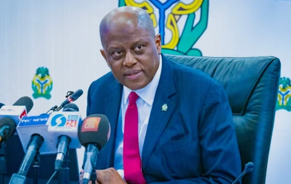Nigeria’s Central Bank Reaffirms Validity of N50, N100 and Smaller Naira Notes