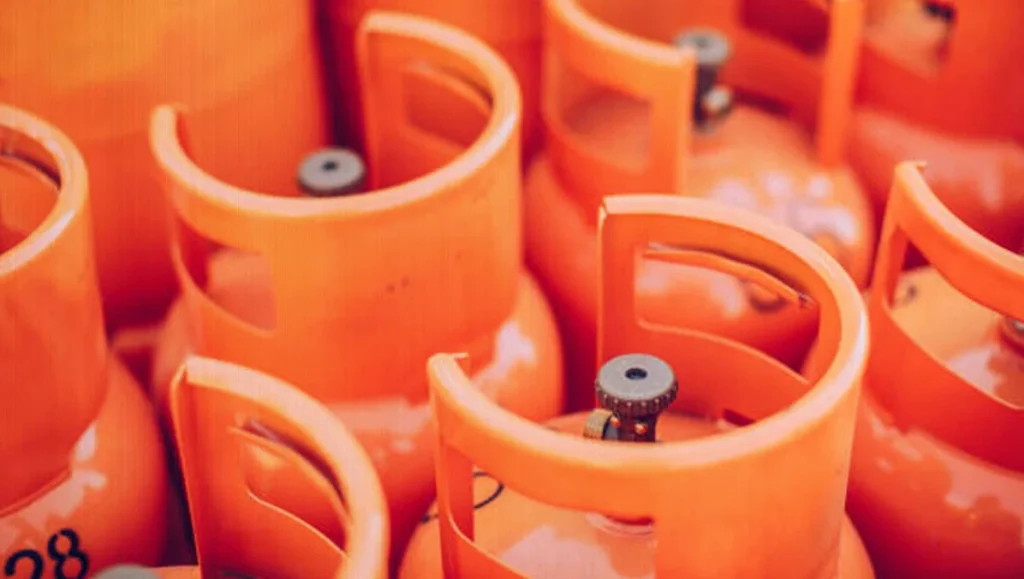 Nigeria’s LPG cooking-gas imports surge 1,400% as prices fall in 2026