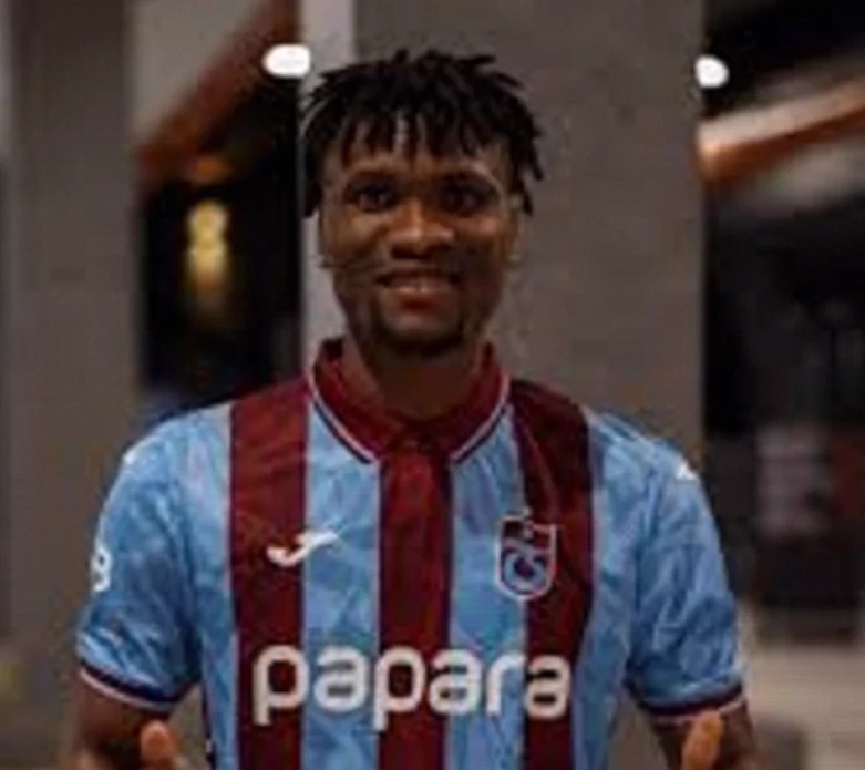 Crystal Palace Join Fulham in Chase for Chibuike Nwaiwu