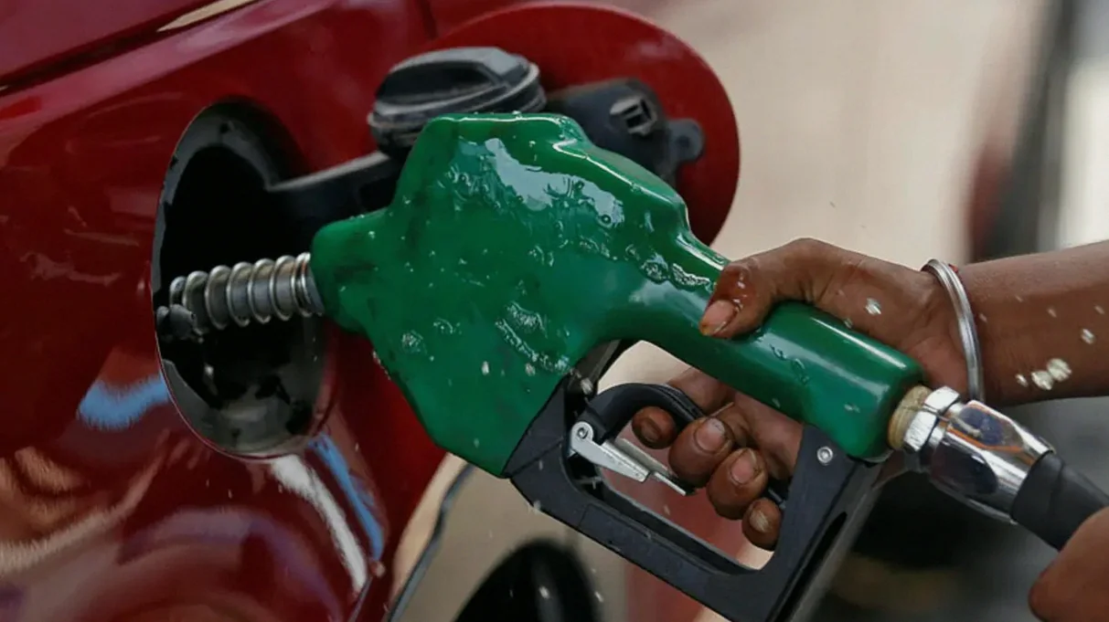 Dangote Refinery Price Cut Drives N125 Lower Petrol at Nigeria Stations