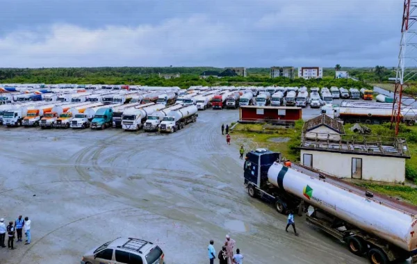 Nigeria Fuel Depots Raise Ex-Depot Petrol Prices as Dangote Refinery Resumes Sales