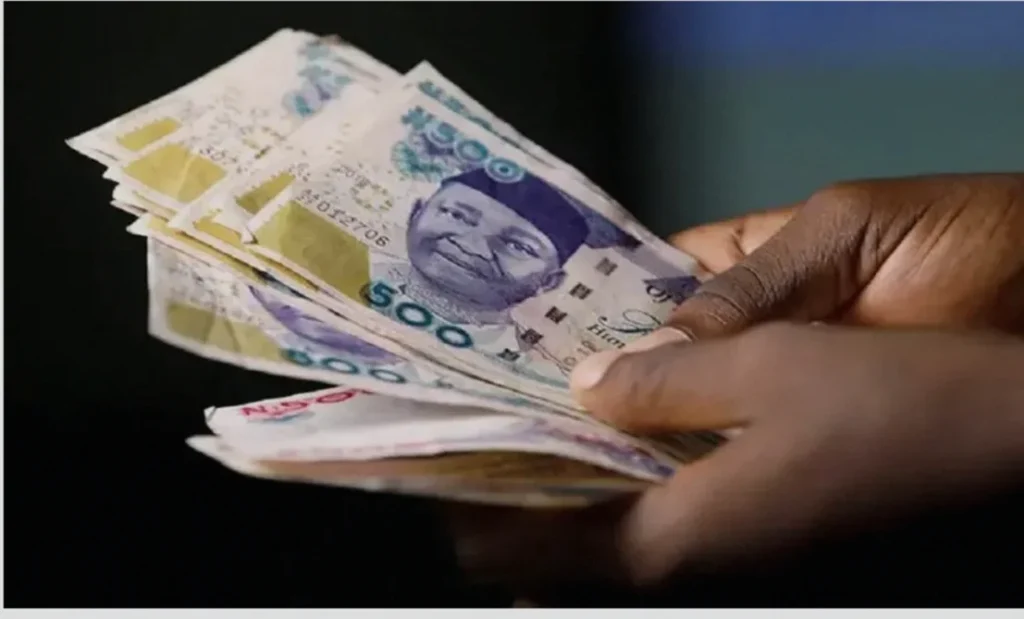 Naira Weakens Again to 1,366.71 per Dollar in Third Straight Slide