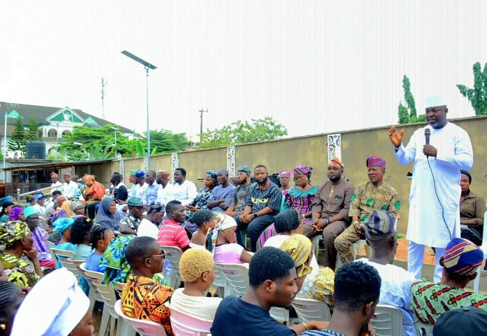 Amosun Restarts 1,000 Coordinators in Ogun Ahead of 2027 APC Push