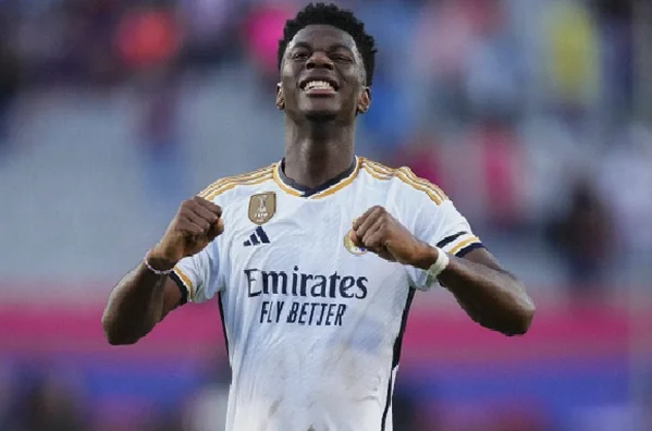 Man United Ask About Real Madrid Midfielder Tchouaméni Ahead of DM Hunt