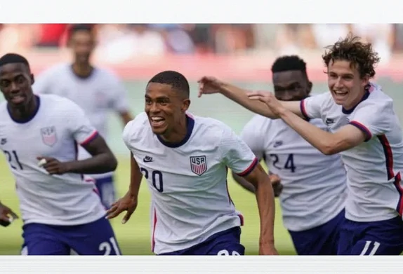 US Soccer to Reopen Talks With Pochettino After World Cup Disappointment