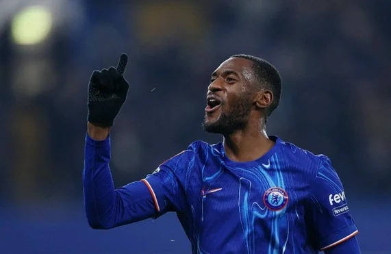 Adarabioyo Poised to Leave Chelsea as Marseille and Benfica Circle