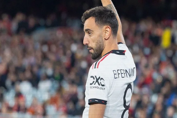 Bruno Fernandes Blasts Manchester United After 2-0 Hull Defeat