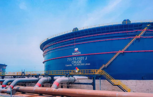 Dangote Weighs Suspending Petrol Sales to Marketers Still Importing Fuel