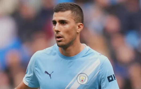 Manchester City Turn Down Barcelona’s Improved £55m Rodri Bid