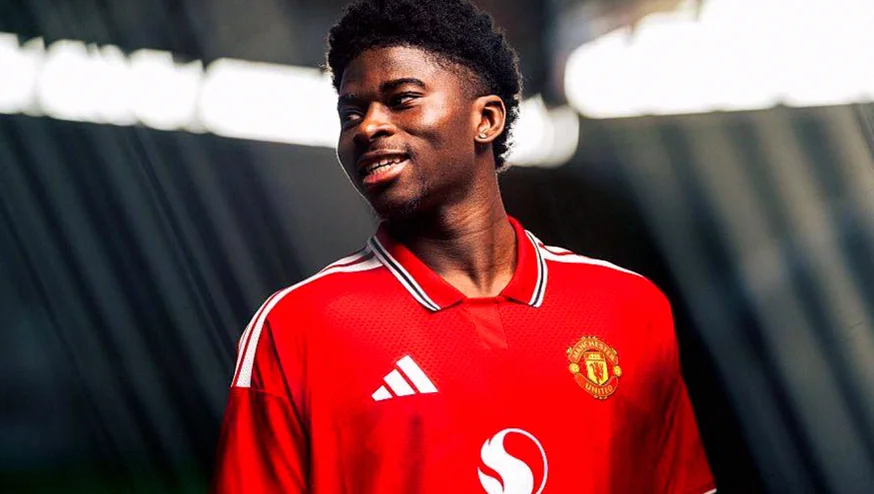 Manchester United Complete £70m Deal for Brighton Midfielder Carlos Baleba