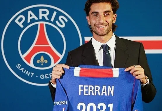 Ferran Torres Joins PSG from Barcelona in €50 Million Transfer