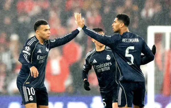 Mourinho Sets Firm Standards as His Real Madrid Era Begins