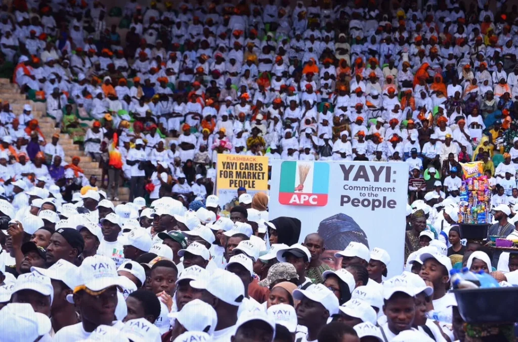 Ibrahim Applauds Adeola’s ₦75,000 Grants for 3,000 Ogun Traders