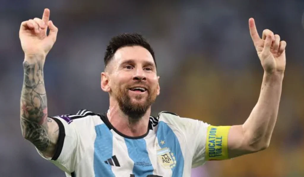 Argentina to Halt Weekend Matches for 60-Second Messi Tribute