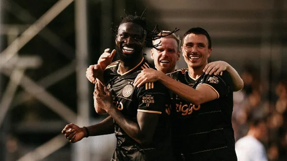 Arokodare Scores as Ajax Cruise to 4-0 Win Over Telstar