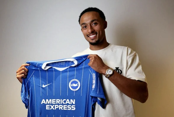 Brighton Welcome Late Deadline Deal for Nigeria Winger Femi Azeez