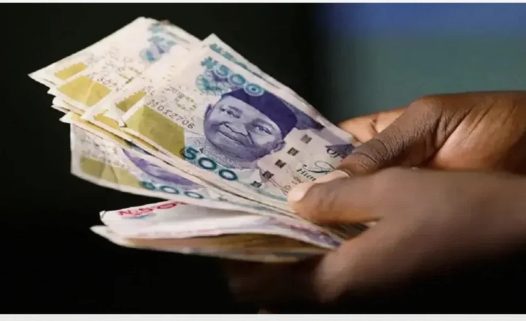 Naira Opens Week Higher as FX Reserves Climb to $54.13 Billion