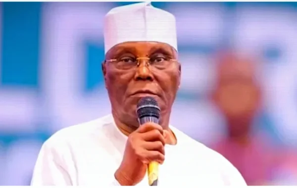 Atiku Accuses Tinubu Government of Politicising Dangote Refinery Dispute