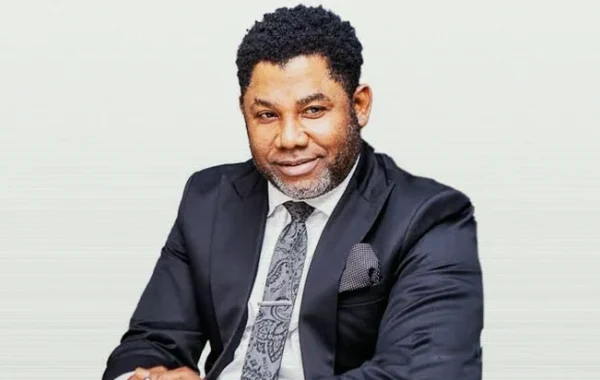 Lagos Sports Chief Meets Mother of Teenage Squash Player After Viral Video