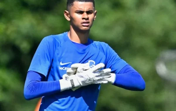 Liverpool Agree €35m Deal for Genk’s 18-Year-Old Goalkeeper Brughmans