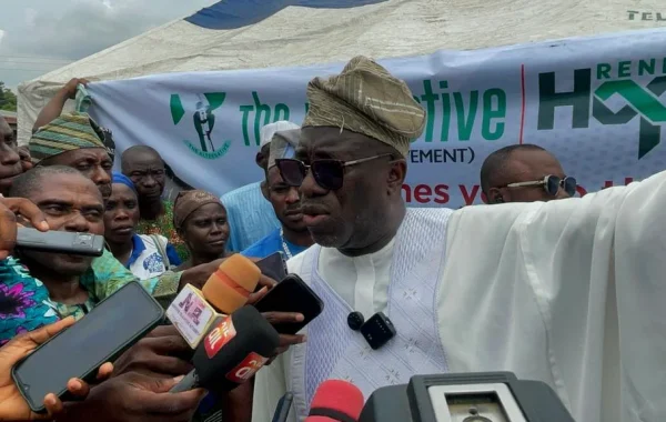 PDP Chieftain Showunmi Urges Backing for Tinubu’s 2027 Re-Election