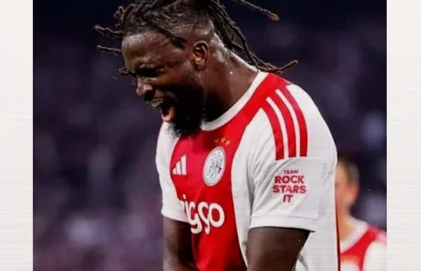 Arokodare Hits 100th Goal as Ajax Down Atalanta in Conference League