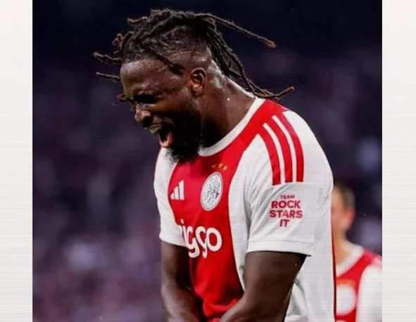 Arokodare Hits 100th Goal as Ajax Down Atalanta in Conference League