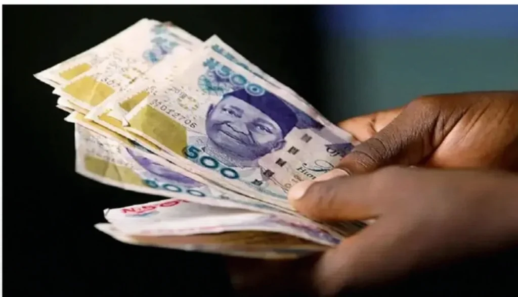 Naira Slides 2% in Two Days as FX Reserves Rise