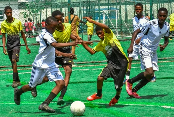 Ajegunle Hosts Thrilling Start to Nathaniel Idowu Junior 7s League