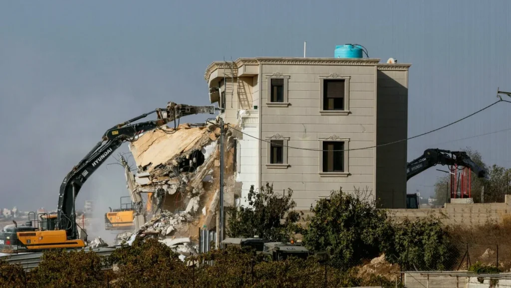 Netanyahu Pledges Hebron Demolitions After Deadly Checkpoint Shooting