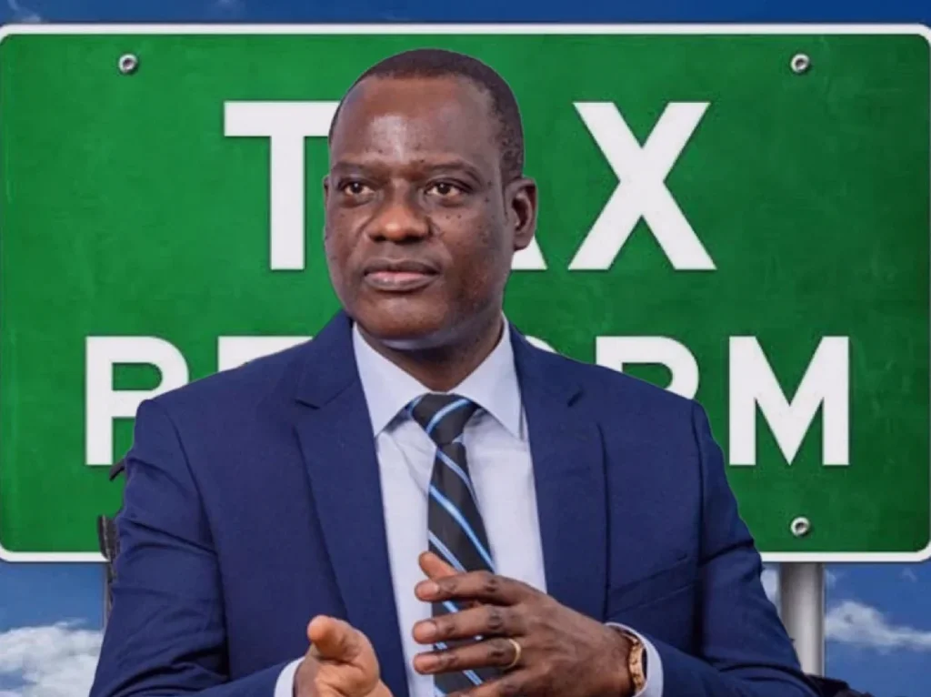 Oyedele Says NNPCL’s N1,350 Petrol Price Is a Commercial Discount