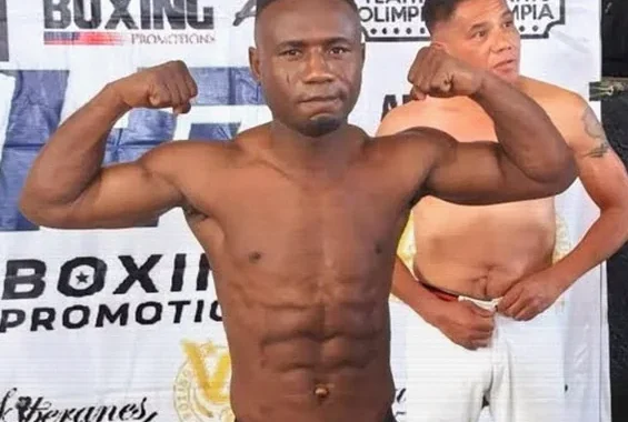 Oyekola Set for November 28 Clash with Anacona in Cancun